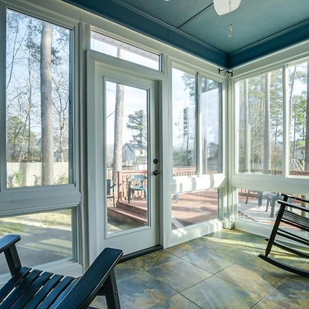 Lovely Fayetteville Home Deck And Fireplace! Exterior foto